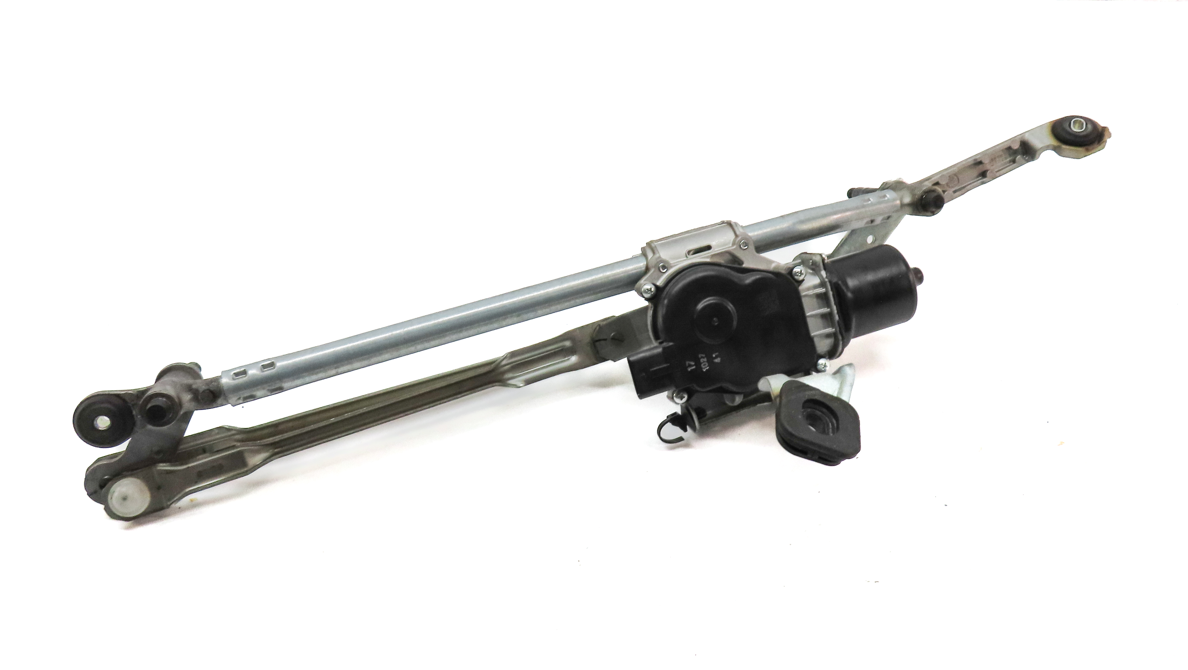 2018-2022 BMW X2 (F39) FRONT WINDSHIELD WIPER TRANSMISSION w/ MOTOR — exact item pictured